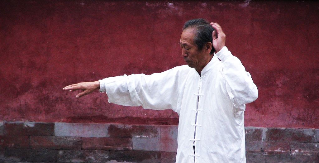 Balandžio 26 d. Vilniaus Rotušės aikštėje Pasaulinė Tai Či ir Qigong diena